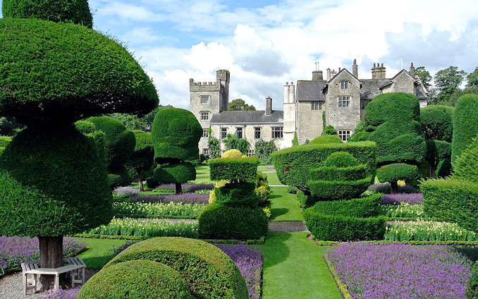 Levens Hall Cumbria by Rbagotlevens on Wikimedia Commons